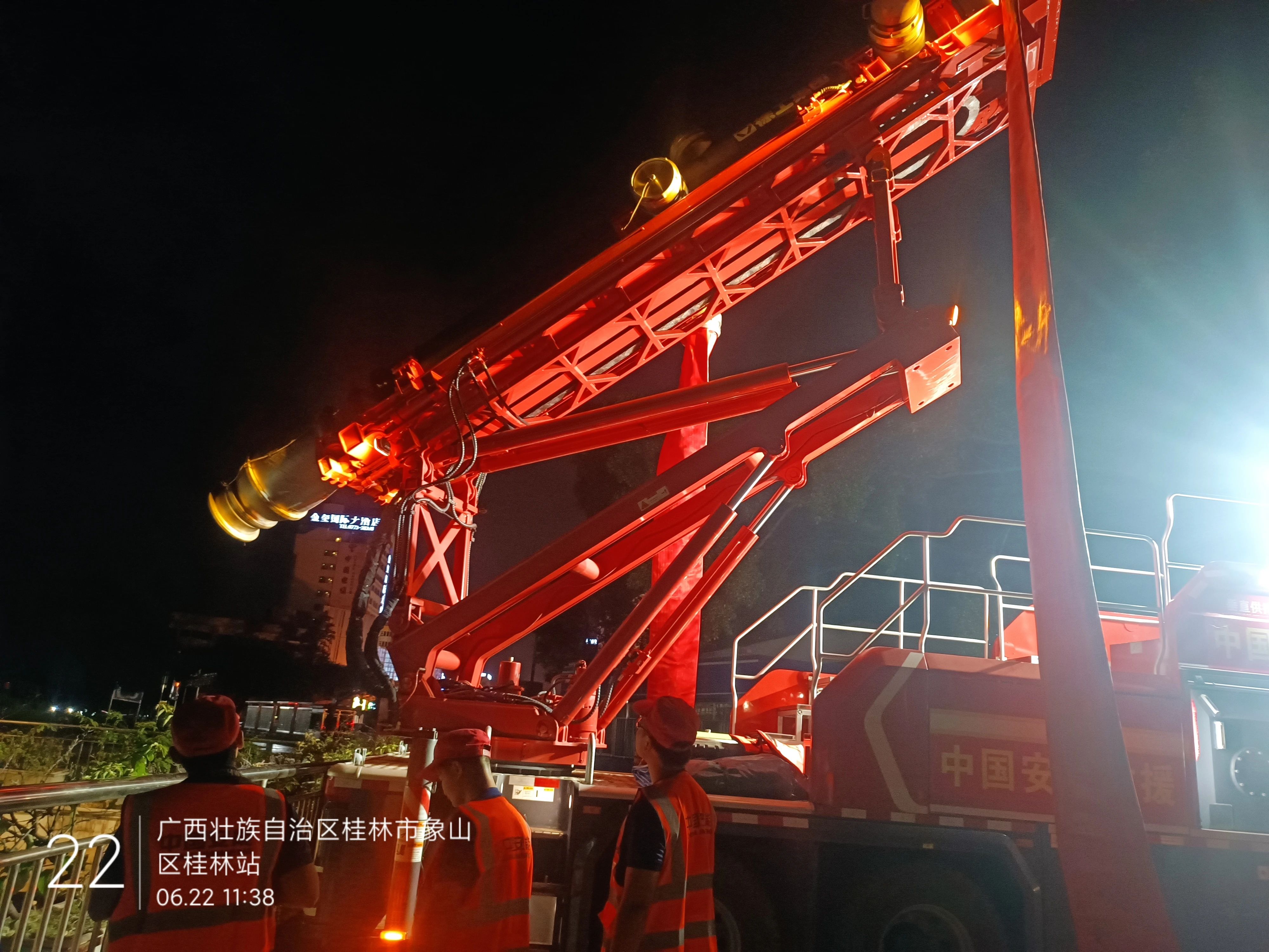 桂林洪水！天游TY8线路检测中心多台排涝应急装备全力迎战!