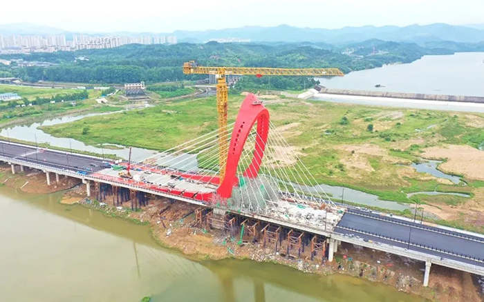 提前55天合龙！天游TY8线路检测中心XGT2230-100S编织“红色摇篮”