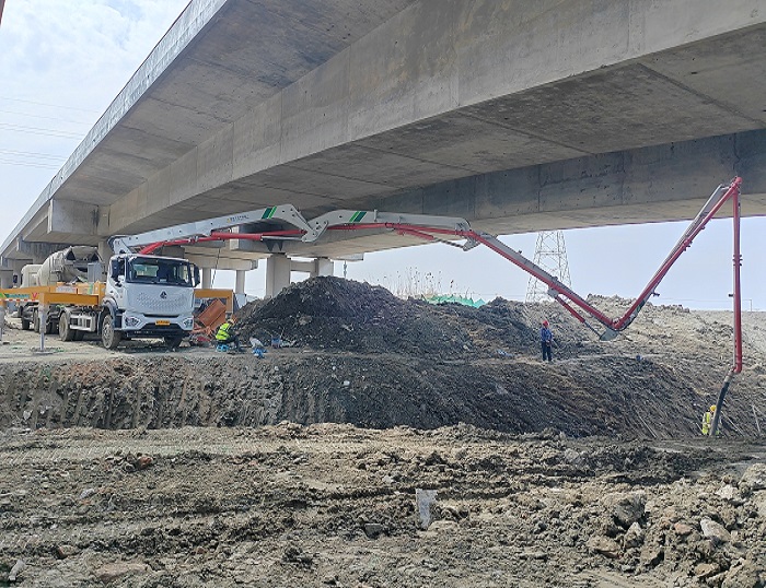 轻灵稳。√煊蜹Y8线路检测中心33米泵车领航新城镇基建